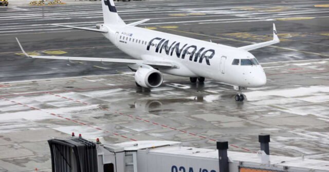 1760677605_finnair-cloue-au-sol-la-moitie-de-ses-airbus-apres-un-simple-nettoyage-a-l-eau.jpg