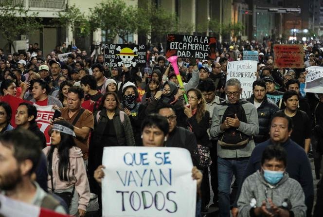 Demonstrasi menentang Presiden Peru José Jeri, di Lima, 15 Oktober 2025.