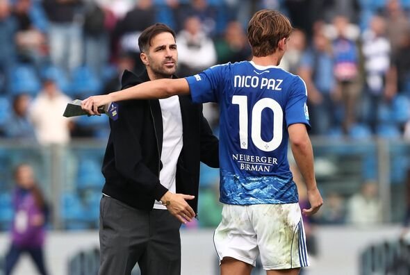 Cesc Fabregas dan Nico Paz