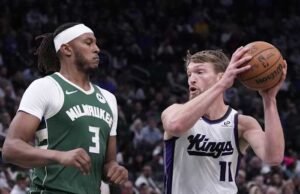 Center Bucks, Myles Turner, pertama kali dilihat di ruang ganti sekembalinya ke Indianapolis