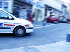 Seorang wanita ditikam sampai mati oleh pasangannya dan putrinya yang terluka di Nice, pembunuhan perempuan ke-136 pada tahun 2025