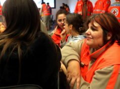 empat puluh anak dirawat karena banjir