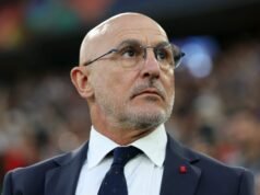 Pelatih Spanyol memperkirakan tidak akan ada masalah antara bintang Barcelona dan Real Madrid usai bentrokan di Clasico