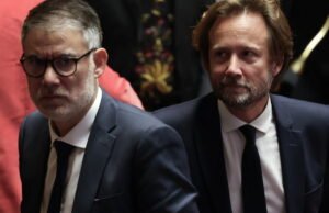 Majelis Umum memulihkan penangguhan reformasi pensiun