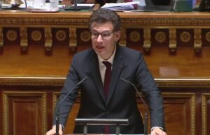 Pendidikan tinggi: menteri mengumumkan ‘pertemuan’ pada bulan Januari tentang pembiayaan universitas