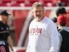 Michigan Football mempekerjakan pelatih kepala lama Utah Kyle Whittingham untuk menggantikan Sherrone Moore