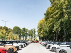 Target Penjualan, Clearance Massal: Mengapa Akhir Tahun Saat Ideal Beli Mobil?