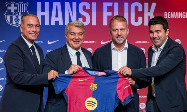 1767113623_fc-barcelona-unveil-new-head-coach-hansi-flick-1-1-1000x600.jpg
