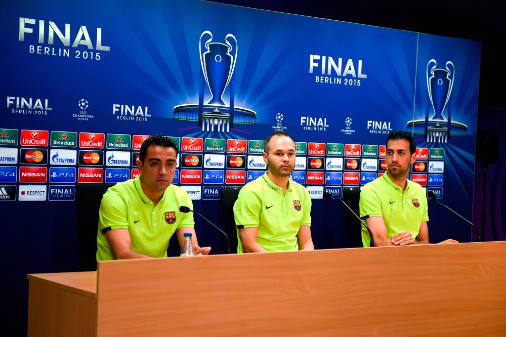 Xavi Hernandez, Andres Iniesta dan Sergio Busquets dari FC Barcelona