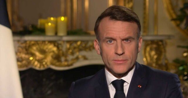 fin-de-vie-service-national-reseaux-sociaux-voici-ce-qu-il-faut-retenir-des-voeux-d-emmanuel-macron.jpeg