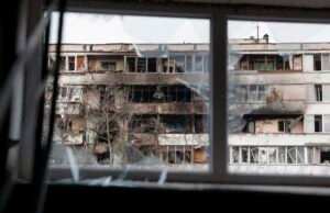 Perang di Ukraina: Separuh wilayah Kiev tenggelam dalam kegelapan setelah serangan Rusia terhadap sistem energi Ukraina