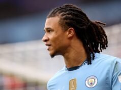 Barcelona mengalami kemunduran pertamanya dalam pembicaraan mengenai bek Manchester City tersebut