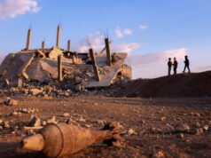 Suriah. Delapan orang tewas dalam ledakan masjid, serangan yang diklaim dilakukan oleh kelompok kecil Sunni