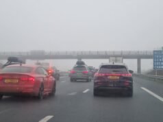 Lalu lintas langsung. Akhir pekan terakhir tahun ini dan penundaan pertama menuju resor Savoie