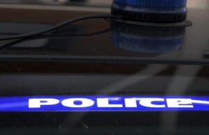 Loire. Tersangka ditangkap setelah ditusuk, wanita terluka