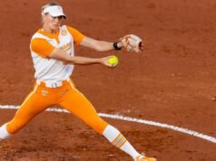 Penghargaan Softball AS dan D1Softball dari Karlyn Pickens Garner