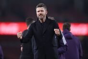 LONDON, INGGRIS – 25 JANUARI: Pelatih kepala sementara Manchester United Michael Carrick merayakannya setelah pertandingan Liga Premier