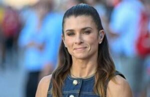 Pakar Sky Sports F1 berbagi momen mesra dengan teman misteriusnya di postingan samar | F1 | olahraga