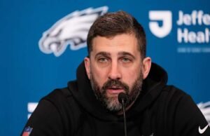 The Eagles pindah dari OC Kevin Patullo setelah musim yang kurang memuaskan di mana ia berhenti bermain