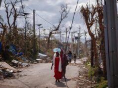 Mayotte: Pengadilan simbolis melawan kronisme dan penggelapan dana publik dimulai di Paris di serikat air. Berita terbaru dari Haiti: politik, keamanan, ekonomi, budaya.