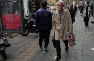 Sekutu negara-negara Teluk memperingatkan terhadap intervensi di Iran