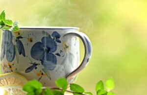 Belgia. Selama sepuluh tahun dia membius istrinya di malam hari dengan secangkir teh untuk memperkosanya