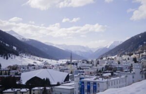 Davos, para VIPnya, miliardernya… dan pelacur mewahnya