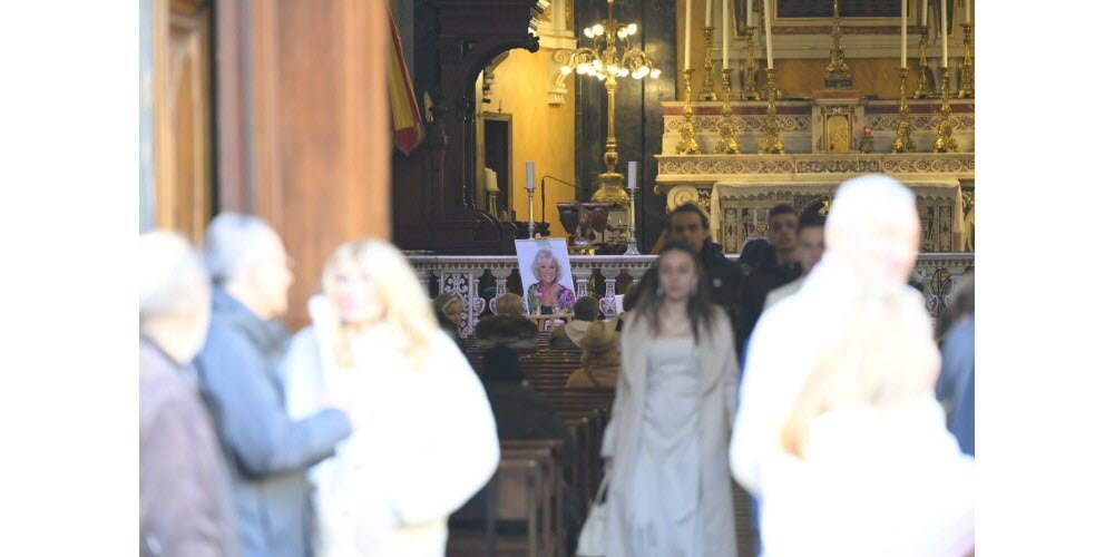 Pemakamannya dirayakan pada hari Selasa di katedral Sainte-Réparate di Nice. Foto Sipa/Frédéric Dides