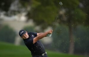 Patrick Reed mendekati kemenangan keduanya tahun ini. Dia membangun keunggulan dua pukulan di Qatar