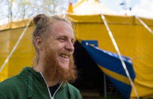 Tur perpisahan Jean Charmillot