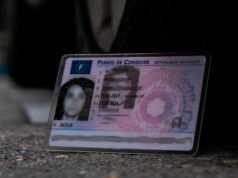 Val-d’Oise: Seorang instruktur sekolah mengemudi memeriksa tanpa SIM