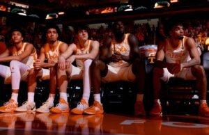 PUSAT HOOPS: Tennessee vs