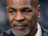 Mike Tyson membunyikan alarm dalam tinju AS dan memulai turnamen undangan amatir di Las Vegas
