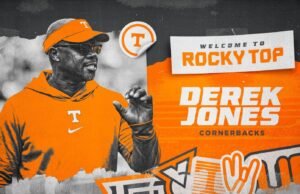 Derek Jones akan melatih cornerback Tennessee