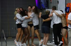 Greene mengambil medali emas untuk membuka Kejuaraan SEC