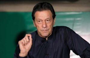 Mantan kapten kriket menyerukan Pakistan untuk memastikan perawatan medis yang lebih baik bagi Imran Khan di penjara