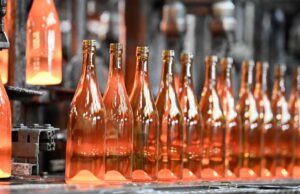 Botol kaca yang lebih ringan: pilihan rendah karbon untuk industri anggur