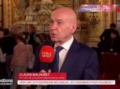 “Ini sangat mengejutkan,” jawab Claude Malhuret