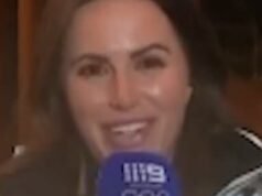 mabuk, seorang jurnalis melontarkan komentar yang tidak bijaksana di udara