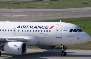 Air France: bos membela pilihan Starlink daripada Eutelsat untuk WiFi di pesawat