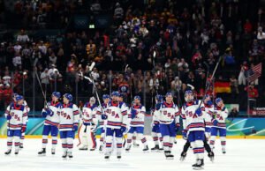 Penduduk Michigan memimpin Tim AS ke pertandingan perebutan medali emas hoki es putra Olimpiade Musim Dingin