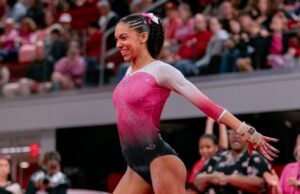 #22 Wolfpack mencatat skor lompatan terbaik musim ini melawan #10 Stanford