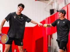 #23 Tenis Putra dengan mudah mengalahkan Elon di kandang