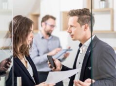 Pemberhentian karena ketidakmampuan profesional: alasan, prosedur dan kompensasi