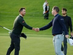 Putaran pembukaan Cognizant Classic menampilkan bulu burung, tembakan lumpur, dan hole-out