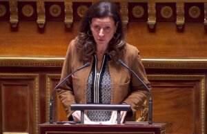 Senat mengadopsi sebuah teks yang seharusnya membuat kehidupan orang tua dari anak-anak yang menderita penyakit serius menjadi lebih mudah