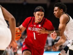 Pack memainkan pertandingan jalan ACC terakhirnya di Notre Dame pada hari Sabtu