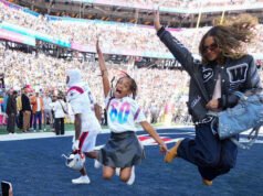 Para bintang menentukan suasana Super Bowl dengan F-bomb Green Day dan penampilan dari Puth, Carlile, dan Jones