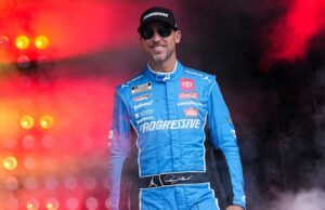 Denny Hamlin yang berduka bersumpah untuk bekerja lebih keras dan meraih gelar Piala NASCAR pertamanya