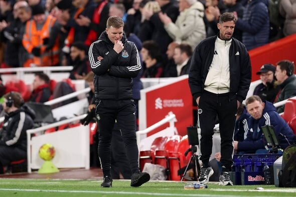LIVERPOOL, INGGRIS – 31 JANUARI: Manajer Newcastle United Eddie Howe terlihat sedih selama pertandingan Liga Premier antara Newcastle United